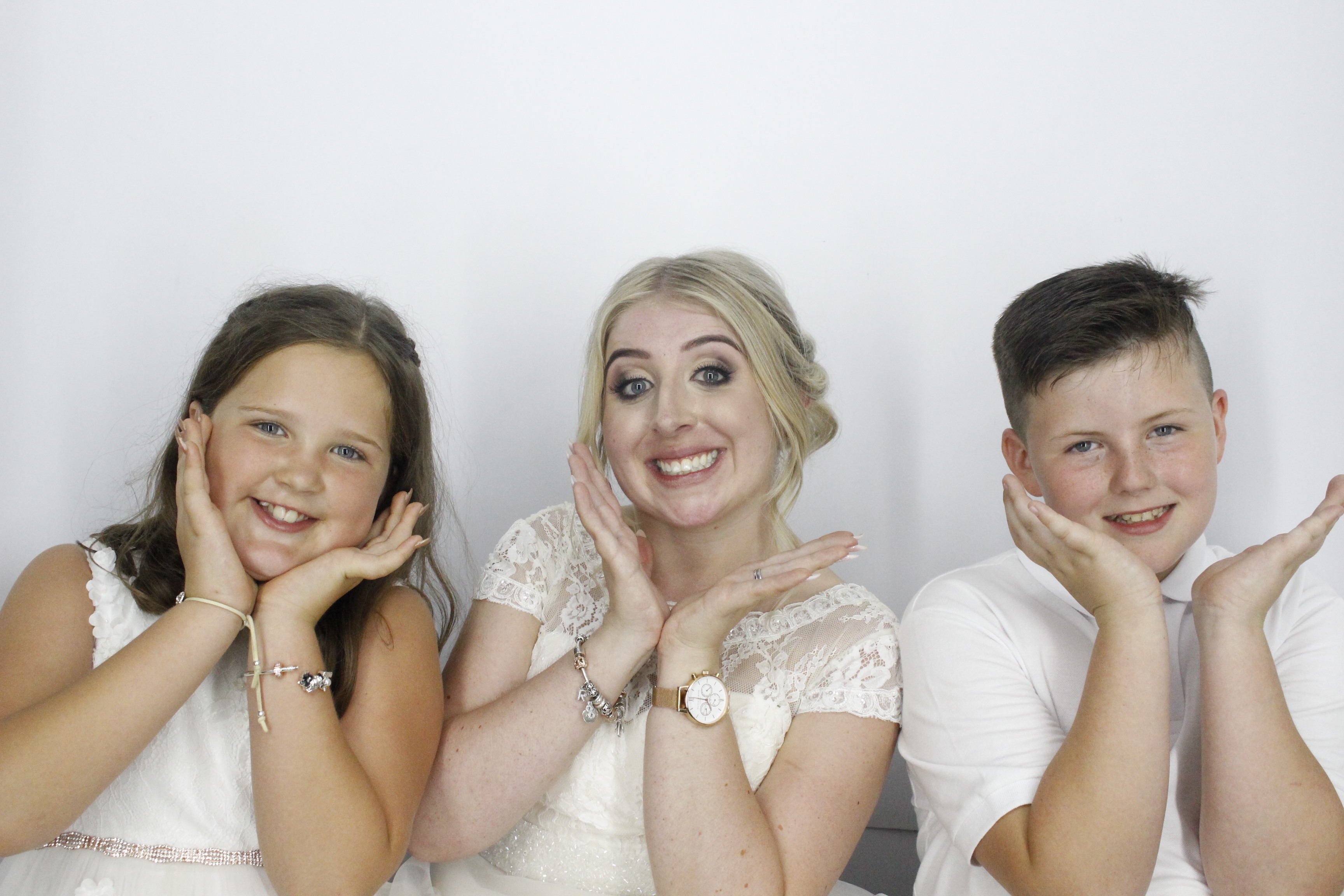 Sam & Rachel's Wedding | View more photos from the event at gallery.myphotoboothexperience.co.uk/u/MyPhotoBoothExperienceLtd/Sam-Rachels-Wedding
